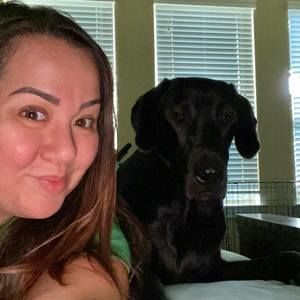 Meet your Posher, Danielle